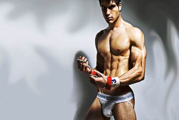 Sexy man enlarges penis quickly