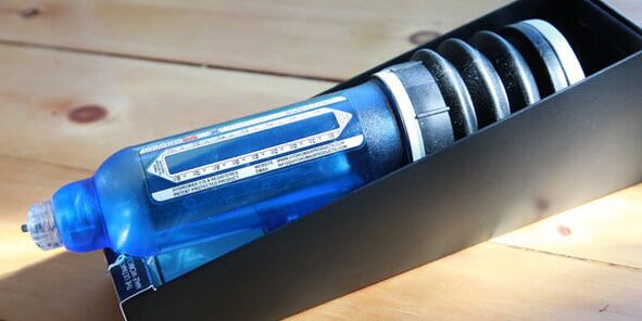Hydraulic pump for penis enlargement via water vacuum